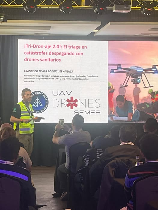 🔵El pasado 18 de septiembre de 2025 en Rosario, Argentina, Francisco Javier Rodríguez Atienza y Camilo Vázquez presentaron el futuro del uso de drones e inteligencia artificial en emergencias sanitarias. 
👇
semesandalucia.es/index.php?secc… 

#semesandalucia