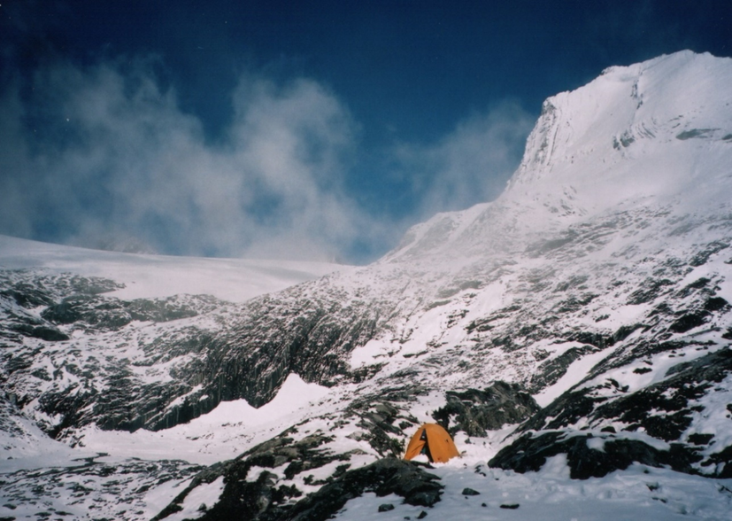 environmentca's tweet image. Meet our glaciologist, Shawn Marshall.
As a #glacier expert, he helps us better understand the effects of #ClimateChange on the availability of freshwater.
Learn more about his important work: ow.ly/8IbW50WZxtB
#CanSci
#Glaciers2025
