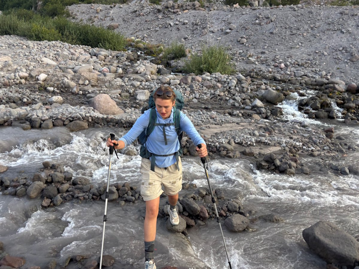 ZachsORoutdoors's tweet photo. It’s one of Oregon’s most iconic backpacking trips — 40 miles around Mount Hood on the Timberline Trail. Our outdoors intern Rose Shimberg circumnavigated the volcano and came back with reporting on how to make a trip happen: 
Story/video: https://t.co/9jFERXFZHq https://t.co/bEgRSKZZbG