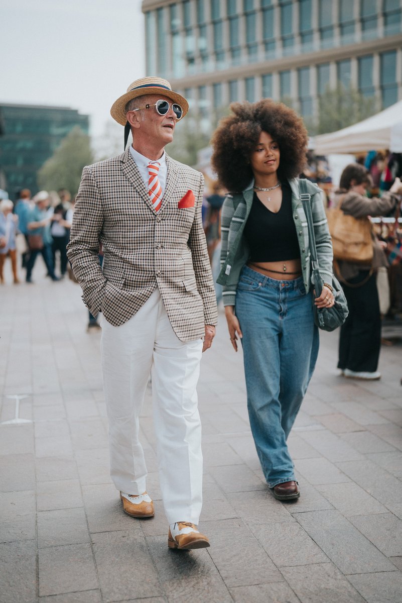 The Classic Car Boot tweet media