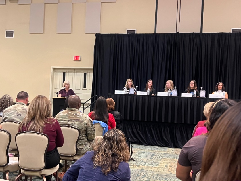 HERNANDO_MS's tweet image. Hernando Middle School’s team attended the Ft. Bliss Education Summit! Great panel and opening session. #ALLIN