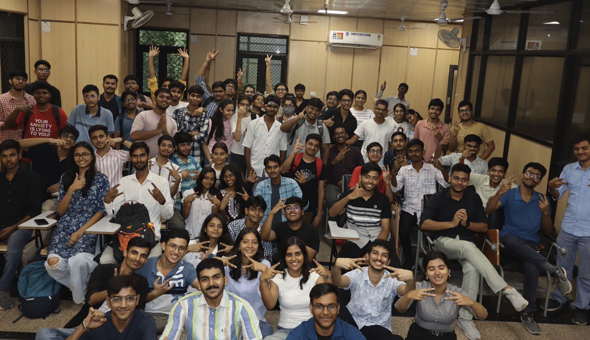 gdgc_gbpantDSEU's tweet photo. What an amazing start! 🚀

Our GDG on Campus orientation session at GB Pant DSEU on 18th September was an absolute success. The energy in the hall was electrifying as we welcomed new faces, introduced them to the GDGoC community, and showed what we’re all about! https://t.co/rn2sTiA1ZQ