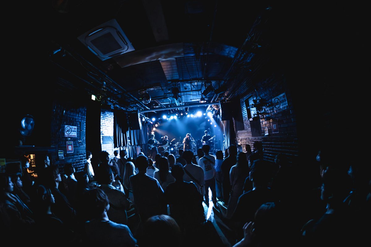 Ubass39's tweet photo. 2025.09.13 YS FES@Wild Side Tokyo
ヨルガタ(ヨルシカcover)
僕のエフェクターボードの守り神が暴かれました
最高の日をありがとうございました!!
photo📷:@pho_shi
#YSFES https://t.co/AHZ4hDeD57