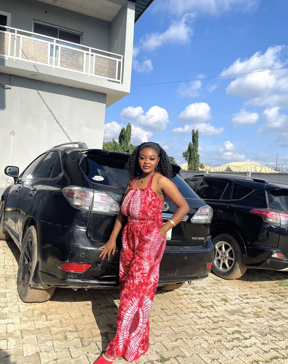 oreoluw2's tweet photo. Name: Oreoluwa Adams 
Religion: Christian
Location:Ibadan 
Town: Ondo
Marital status: Single 
Genotype:AA
Club:  Man U 😩

Add yours https://t.co/v610lb0A4N