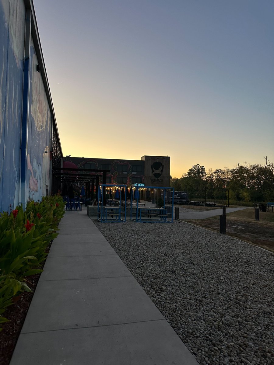 StackHawk's tweet image. StackHawk has landed at BSides Columbus 🦅
The booth’s up, the swag’s out, and we’re ready to talk about modern API security that actually keeps up with dev speed.
If you’re at BSides Columbus, swing by and say hey 👋
#AppSec #DevOps #BSidesColumbus #AppSecCommunity