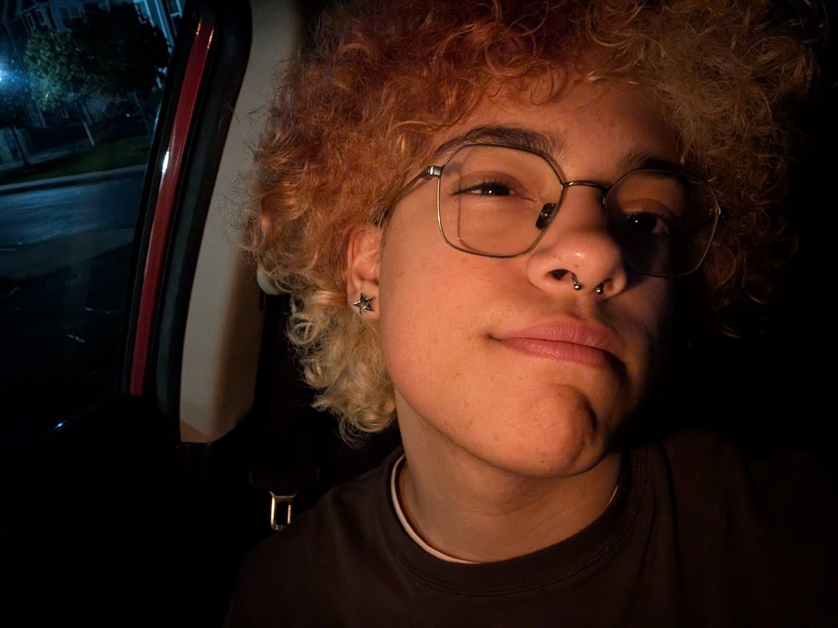 Hi