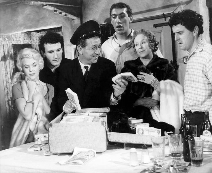 For the 12th edition of the Rule Britannia Blogathon hosted by <a href="/mercurie80/">Terence Towles Canote</a>, I wrote about the British comedy TOO MANY CROOKS (Mario Zampi, 1959)!

Read my review here : …ewonderfulworldofcinema.wordpress.com/2025/09/19/an-…

#blogathon #blogging #Cinema