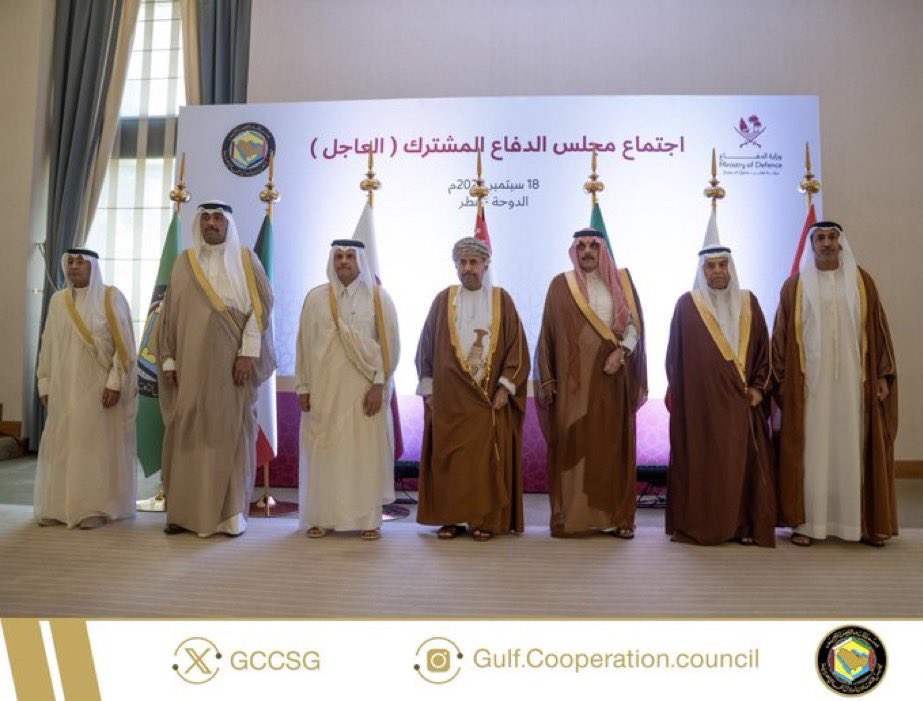 Abdulkhaleq_UAE's tweet photo. التعاون العسكري بين دول الخليج العربي هو بند أساسي من بنود العمل الخليجي المشترك لكنه أصبح اكثر إلحاحا بعد العدوان الاسرائيلي الغاشم على قطر وربما حان وقت تشكيل حلف ناتو خليجي KHALEEJI NATO على نمط حلف شمال الأطلسي يعتمد اساساً على قدرات وامكانيات دفاعية خليجية ذاتية ومشتركة https://t.co/GE7zUYzG7V