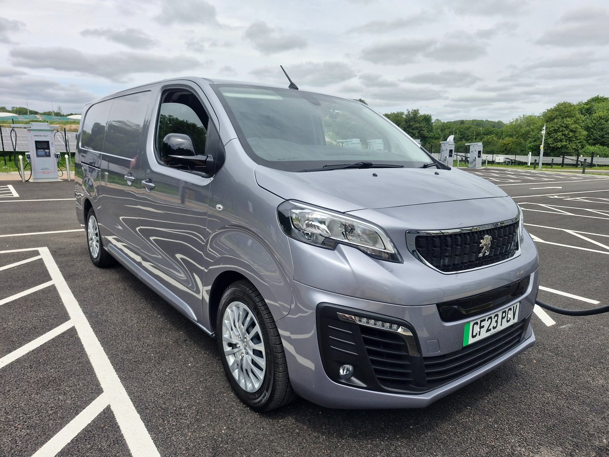 Spike (@spikebmth) on Twitter photo So glad I saved, to get me an electric van for work use.
I've now done 2000 miles, averaged 3miles/kwh.
This equates to under 2.5p/mile.
I've spent £47 to do those 2000miles.
I can claim back 7p/mile = £140.
Diesel at 19p would've cost £380.
So I'm £473 up! <a href="/eV_Newt/">eVNewt⚡️🔋🚙</a> <a href="/RSymonsLTD/">Richard Symons - RSEV</a>. So glad I saved, to get me an electric van for work use.
I've now done 2000 miles, averaged 3miles/kwh.
This equates to under 2.5p/mile.
I've spent £47 to do those 2000miles.
I can claim back 7p/mile = £140.
Diesel at 19p would've cost £380.
So I'm £473 up! <a href="/eV_Newt/">eVNewt⚡️🔋🚙</a> <a href="/RSymonsLTD/">Richard Symons - RSEV</a>.