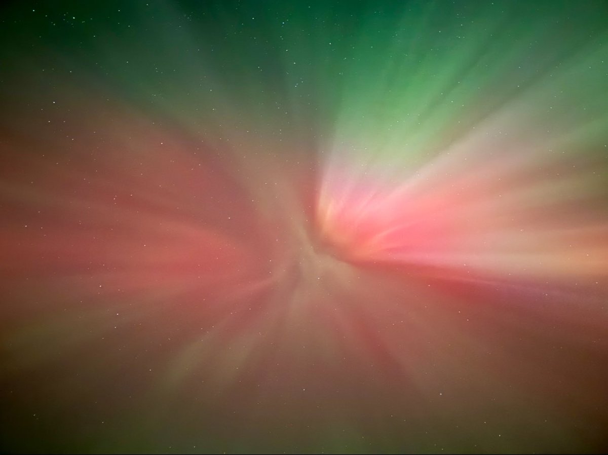 I wonder when the Aurora will rain down on me again?😍🫶🏻Cherished memories from the magical nights that were May 10th &amp; 11th 2024,and October 10th &amp; 11th 2024 🩷I didn’t fully appreciate those experiences until now. How I miss those nights 😌 <a href="/JAtanackov/">Jure Atanackov</a> <a href="/theauroraguy/">Harlan Thomas</a> <a href="/chunder10/">James Rowley-Hill</a>