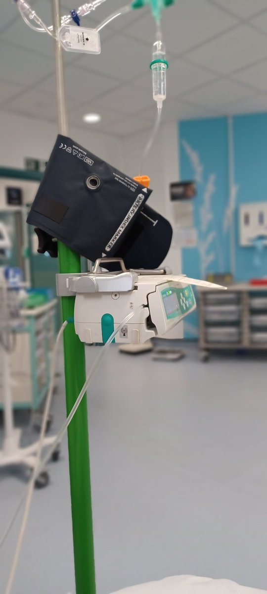 Almost last one out, and have to be back at 8am for a blood transfusion tomorrow. Paclitaxel is relentless, the fatigue was ridiculous and now we know why. New Bloods Please. 🩸🅰️