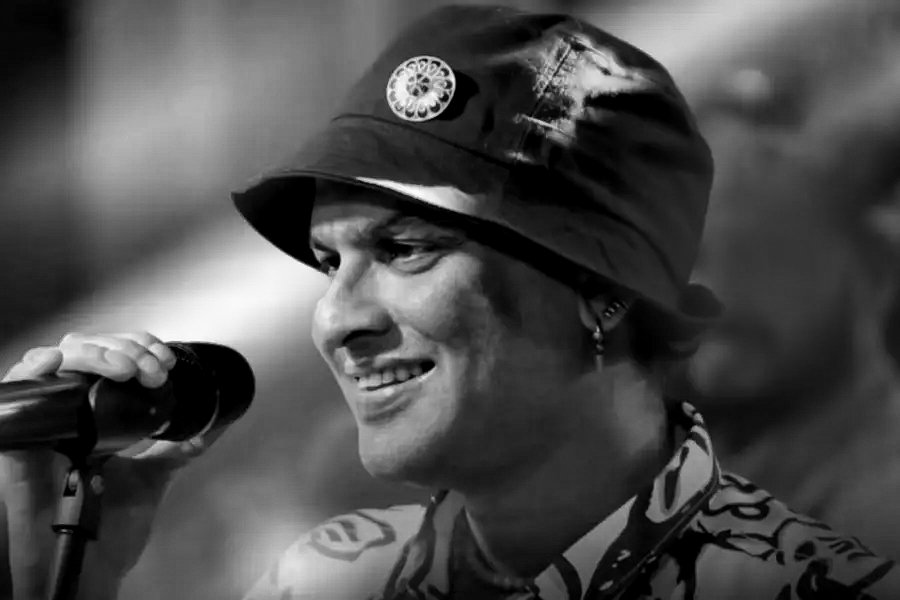 Kanchan Mullick (AITC) (@mullickkanchan) on Twitter photo প্রয়াত সঙ্গীতশিল্পী জুবিন গর্গ ।
তাঁর অকাল প্রয়াণে আমরা প্রত্যেকে গভীরভাবে শোকস্তব্ধ । সঙ্গীত জগতের অপূরণীয় ক্ষতি ।
🙏 প্রয়াত সঙ্গীতশিল্পী জুবিন গর্গ ।
তাঁর অকাল প্রয়াণে আমরা প্রত্যেকে গভীরভাবে শোকস্তব্ধ । সঙ্গীত জগতের অপূরণীয় ক্ষতি ।
🙏