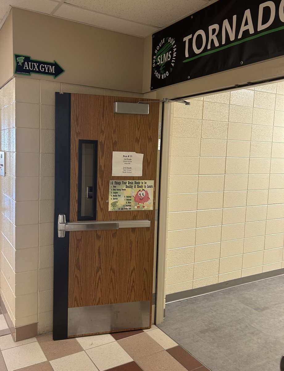 New signage is up at Storm Lake Middle School!🌪️