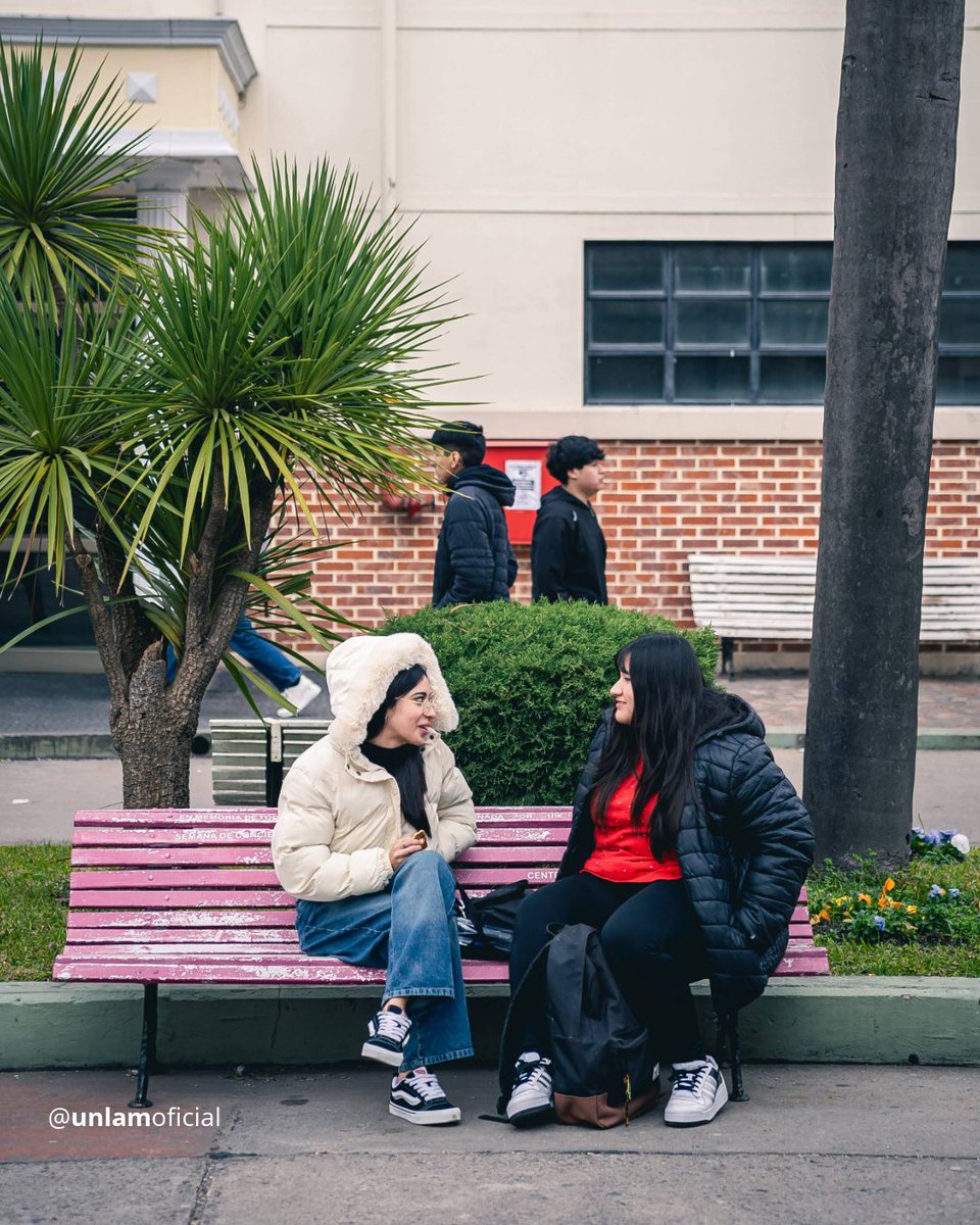📚 || 21 de septiembre - Día de las y los estudiantes || 🏛️

Felicitaciones a quienes con esfuerzo y dedicación llenan las aulas de sueños.

¡Feliz día! 💚

#UNLaM #Estudiantes