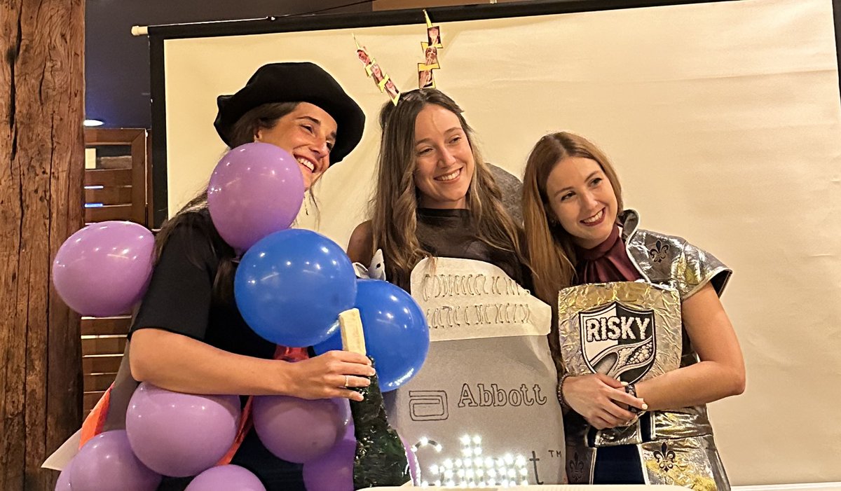 CardioLEÓN (@leoncardio) on Twitter photo Hoy (por fin 🙃) nos despedimos de tres personas que brillaron con luz propia, no pararon de enseñarnos y sobre todo “dejaron mucha huella”. 
Enhorabuena a nuestras tres R5. Os hicisteis mayores.
Cardiólogas top de la categoría. 
<a href="/IreneTori/">Irene Toribio García</a> <a href="/ItsasoLarrabide/">Itsaso Larrabide Eguren</a> #claudiasantos Hoy (por fin 🙃) nos despedimos de tres personas que brillaron con luz propia, no pararon de enseñarnos y sobre todo “dejaron mucha huella”. 
Enhorabuena a nuestras tres R5. Os hicisteis mayores.
Cardiólogas top de la categoría. 
<a href="/IreneTori/">Irene Toribio García</a> <a href="/ItsasoLarrabide/">Itsaso Larrabide Eguren</a> #claudiasantos