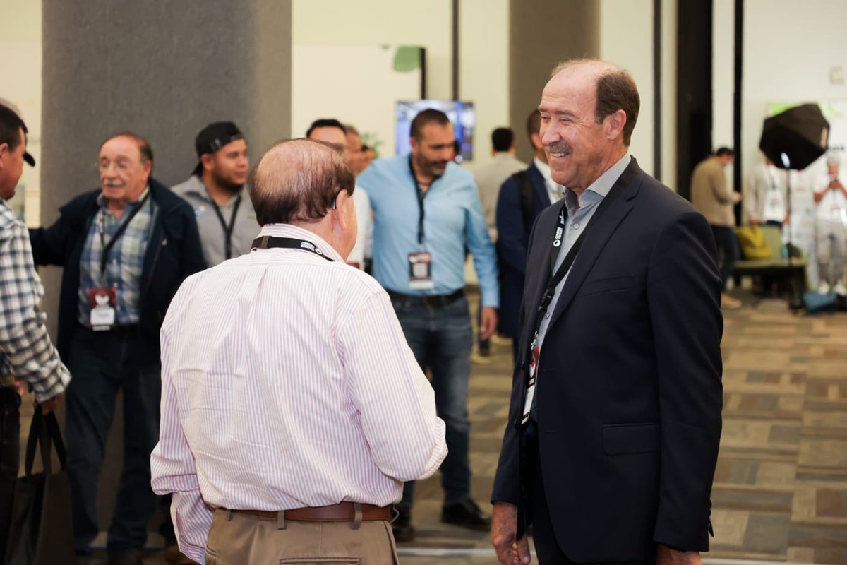 AlianzaExClima's tweet photo. Participamos en el Congreso Internacional Agroalimentario de Jalisco (CIA2025), organizado por el Consejo Agropecuario de Jalisco. 

Uno de los mayores encuentros del sector agropecuario y agroindustrial. 👨🏻‍🌾

¡Encuéntranos en la zona comercial! 

#SomosAExC https://t.co/dlSAeGq0lO