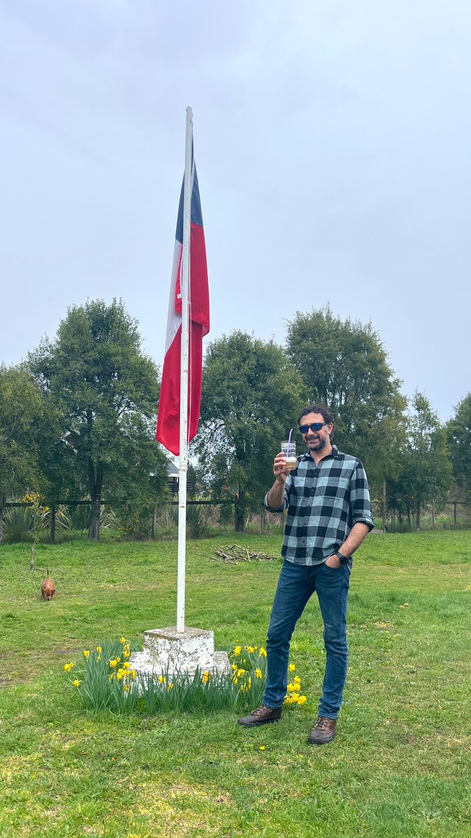 flacocarloscc's tweet image. Terremoteando ando !!
A seguir disfrutando 😎 🍺
Salud gente, disfruten !!!!

#PuertoVaras #Terremoto
