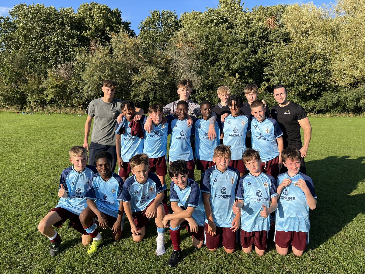 Big 6-0 win to kick off the season for our Year 8 footballers this evening. Special thanks to our 6th form helpers for coaching and officiating 👏