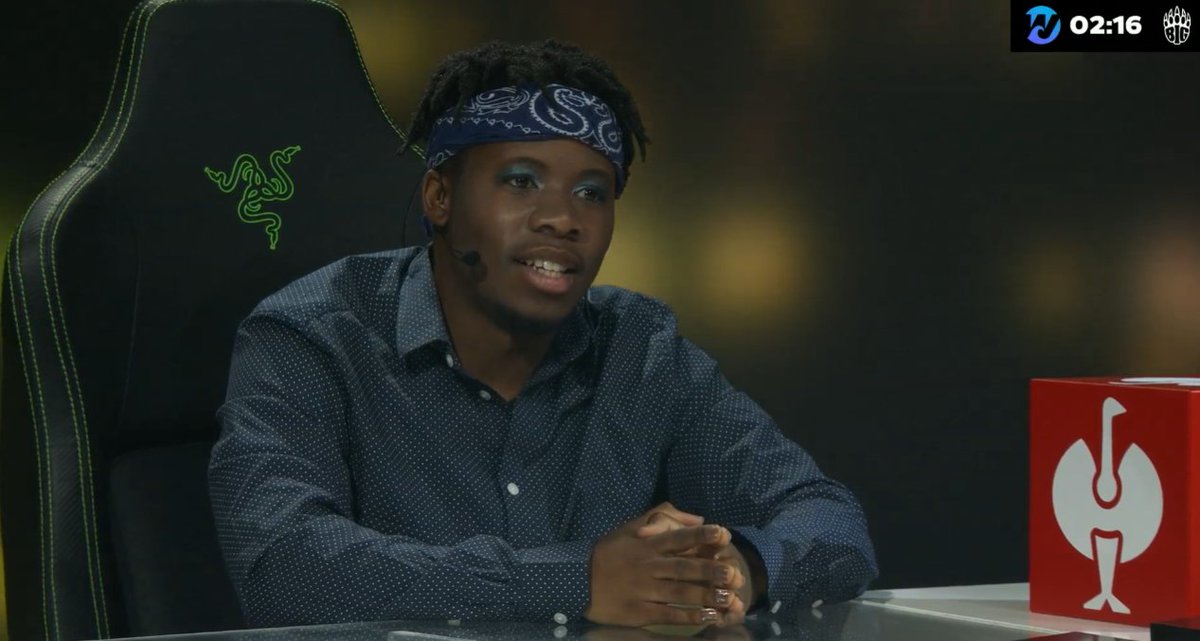 Wie ktoś może gdzie kupię taką koszulę ?