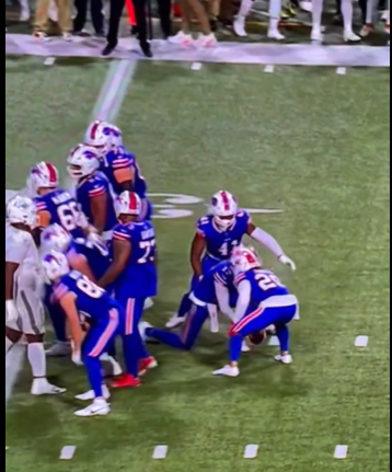 NicoSabres's tweet photo. @barstoolsports no he was down here. https://t.co/zTJoNttjKU