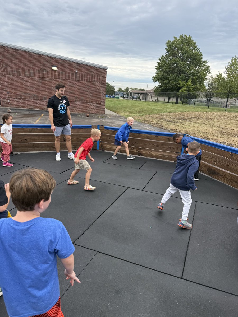 Washburn MBB tweet media