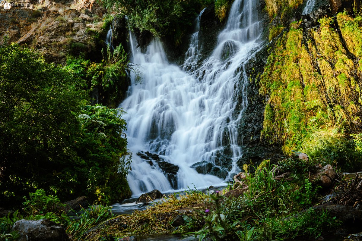 KBakkora's tweet image. Nature’s poetry in #motion — Shaki #Waterfall, #Armenia. 🇦🇲✨ A hidden gem where water meets wilderness, and time stands still.”
Shot by #Nikon Zf - 14-30mm
.
#nature #natural #landscape #nikon #slow #forest #waterfalls #travel #shakiwaterfall #photography #khaledbakkora #beauty