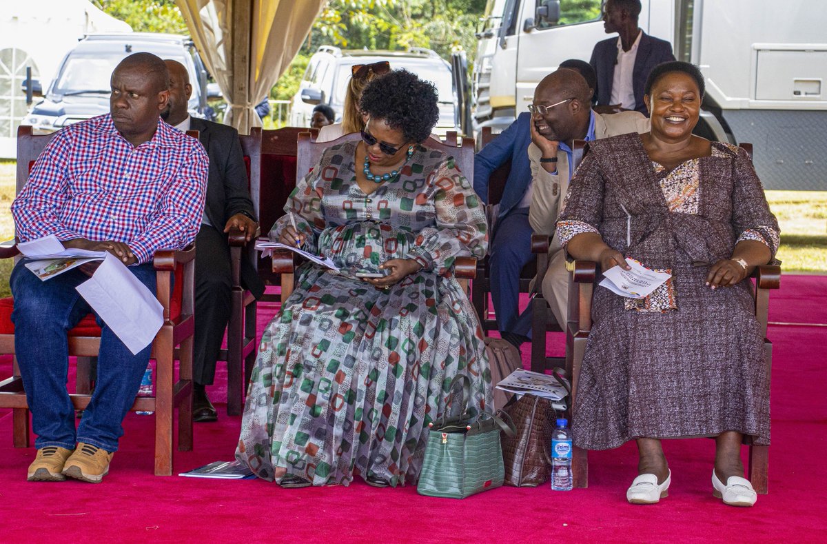 I spent the day in Masindi celebrating International Youth Day with my Bazzukulu. I urged them all to embrace wealth creation and support government programs like the Parish Development Model (PDM) to help our communities get out of poverty.

To combat poverty, we must prioritize