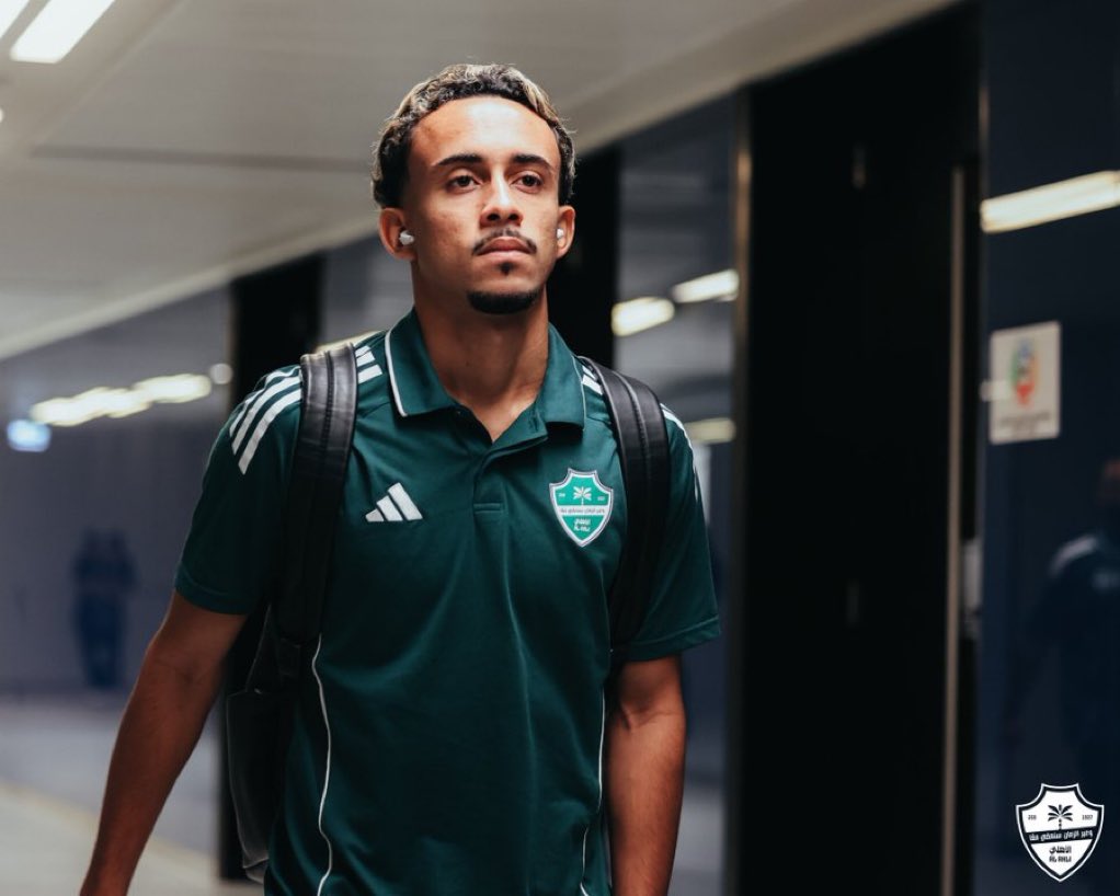 اول مباراة اساسي تكون ضد الهلال وفي خانة مهي خانتك 

متخوف بصراحه منه