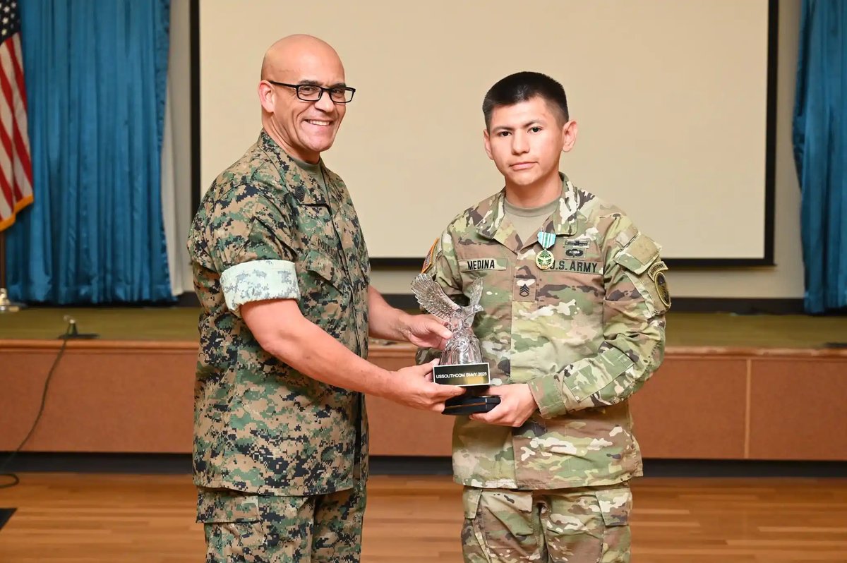 Southcom's tweet image. We are proud to announce that U.S. Army Staff Sgt. Eduardo Medina, a financial management technician serving at @SOCSOUTH, is the #SOUTHCOM Service Member of the Year! This soldier reflects the warrior spirit and the technical talent that we revere in our military.…
