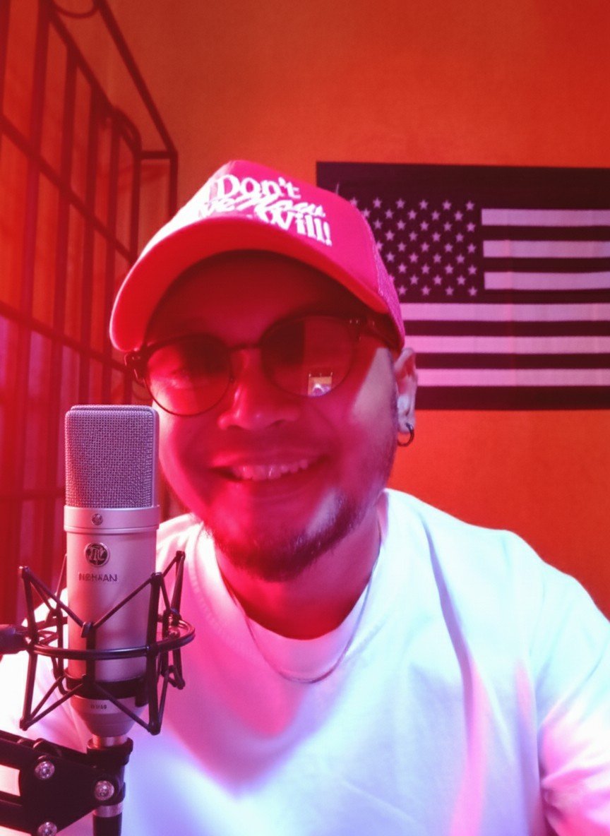 doricapture's tweet photo. Mulai aja dulu 🎙️

•

#onspotify #podcast #makelivefeelgood https://t.co/0gShempPnr