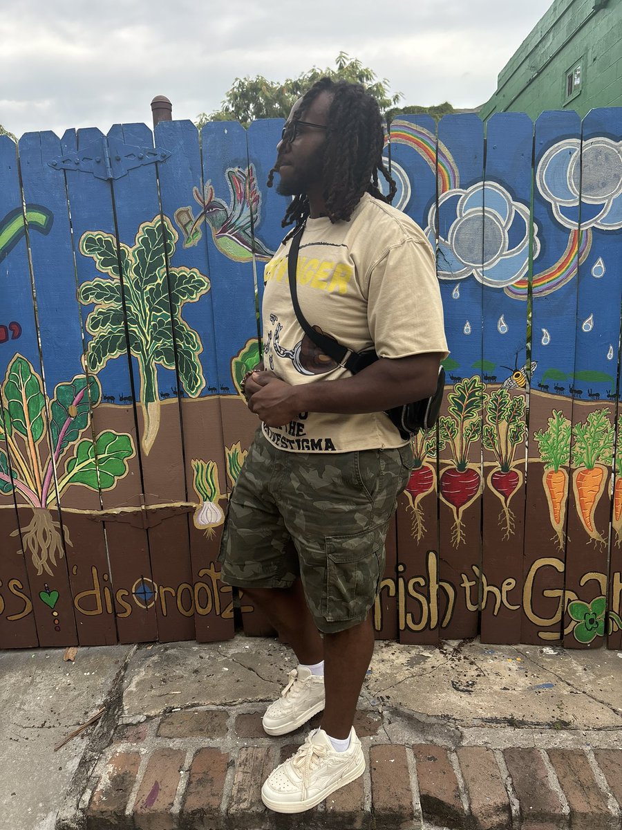jaylen_gips's tweet photo. In New Orleans with “break the stigma shirt🔥🔥

https://t.co/QFYFHuYd8u

#fypviraltwitter #clothingbrand https://t.co/5odxxNkCZi