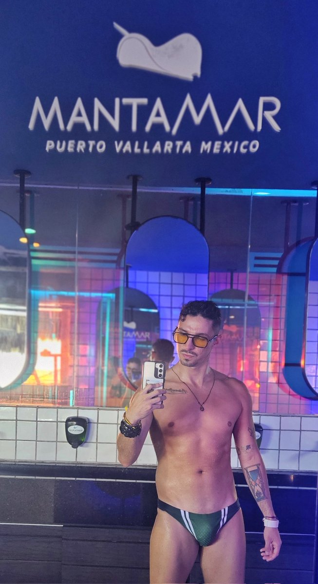 ricoricon69's tweet photo. ¿Quién en Vallarta?
Saquen plaaan 🤪😏
#almar #mantamar #puertovallarta #puertovallartagay https://t.co/SNNYiePK08