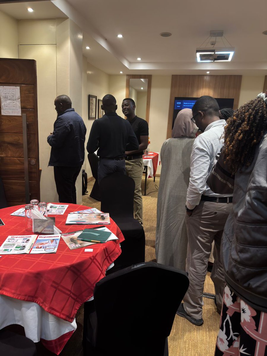 surgery_society's tweet photo. Light moments from today's CME held by @sugesofficial . We are very grateful for the knowledge shared and all the social networks built thereafter. Not forgetting the pleasant meals provided. 
Makerere University Surgery Society. https://t.co/MCAtCH9d3a