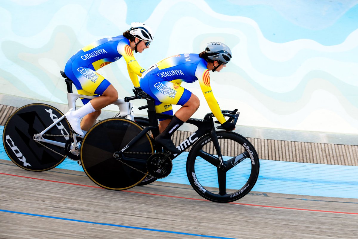 🚴‍♀️La parella <a href="/IzzyEscalera/">izzy escalera</a> i <a href="/evanguela/">Eva Anguela🐢</a>, vencedores del madison per segon any consecutiu!

🙌 Una cursa emocionant amb la selecció #ciclismecat de <a href="/laura_rguez_19/">Laura Rodriguez</a> i <a href="/margalopez17/">Marga López Llull</a> lluitant la 2a posició

1⃣ Escalera/Anguela 71pts
2⃣ Sorensen/Hansen 45pts
3⃣ Rodríguez/López  42pts