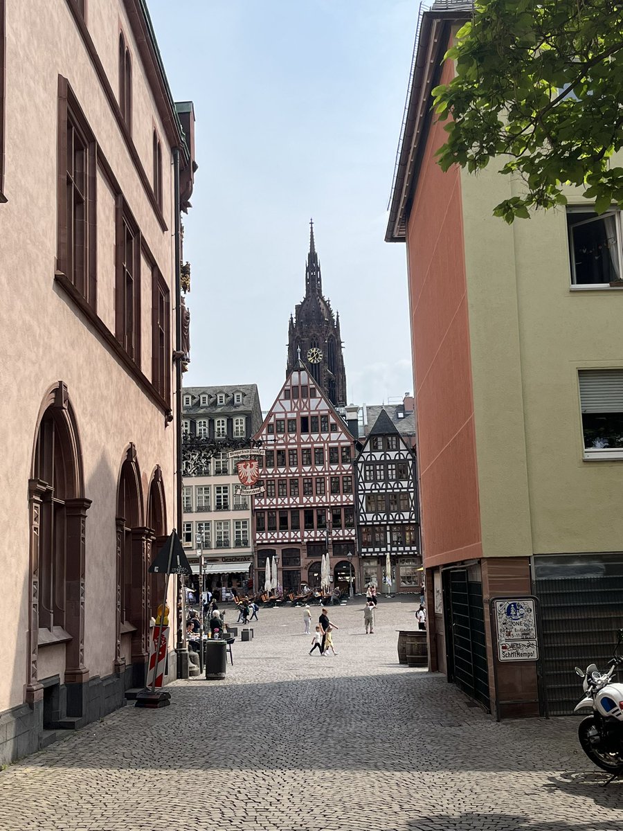 bigcheex's tweet image. Wie gehts