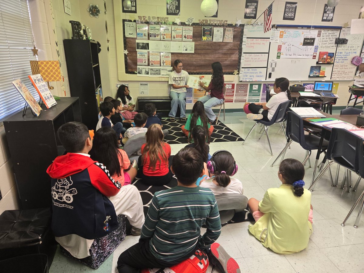 JMHS_Rams's tweet photo. RAMS READ!🐏📖
@MarshallRamsVB,@_MarshallRamsXC & Tennis started Friday with a story for our #FutureRams at @NISDOHT🦉@NISDThornton♥️ @NISDLeonValley🦁 & @NISDRhodes🦖! !#RamsRead #RamFam #RamPride #BeyondTheGame @SA_Sports @NISD_Athletics @NISDMarshall @NISDMarshallLMS https://t.co/WpEfVC3p7K