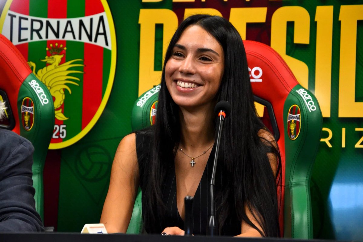 Claudia Rizzo, the new President of Ternana (Serie C 🇮🇹)

She’s only 23!