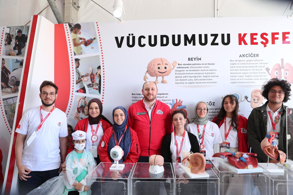 Ahmet Büyükgümüş (@abuyukgumus) on Twitter photo Cumhurbaşkanımız Sn. <a href="/RTErdogan/">Recep Tayyip Erdoğan</a>’ın teşrifleriyle #TEKNOFEST2025 coşkusunu hep birlikte yaşadık. 🚀🇹🇷
Dünyanın en büyük havacılık, uzay ve teknoloji festivalinde gördük ki; #TEKNOFEST Kuşağı sadece bugünün değil, yarının da Türkiye’sini inşa edecek en büyük güçtür.
#TEKNOFEST Cumhurbaşkanımız Sn. <a href="/RTErdogan/">Recep Tayyip Erdoğan</a>’ın teşrifleriyle #TEKNOFEST2025 coşkusunu hep birlikte yaşadık. 🚀🇹🇷
Dünyanın en büyük havacılık, uzay ve teknoloji festivalinde gördük ki; #TEKNOFEST Kuşağı sadece bugünün değil, yarının da Türkiye’sini inşa edecek en büyük güçtür.
#TEKNOFEST