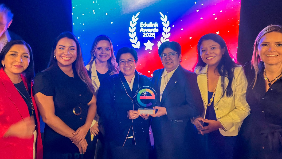 Colegio Nuestra Señora de Lourdes de Piura gana premio internacional por innovación educativa walac.pe/colegio-nuestr…