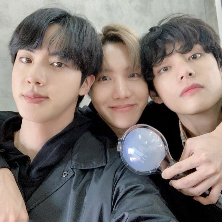 Estefany 🐍⁷ VERÁ A BTS tweet media
