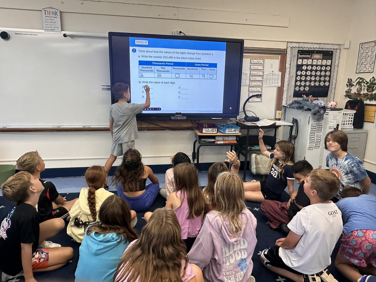 Mrs. D Washington School tweet media