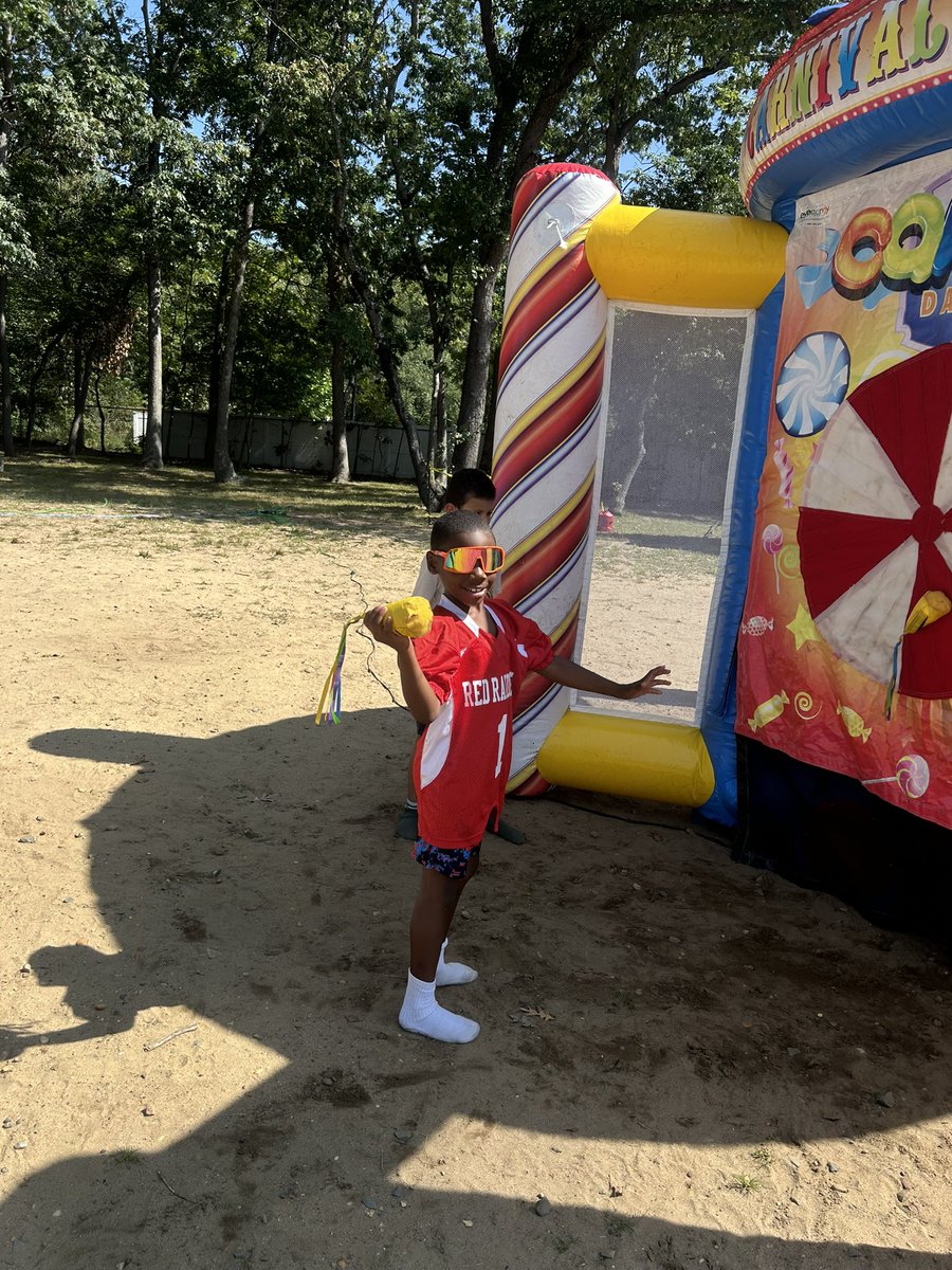 Kimberley Giles tweet media