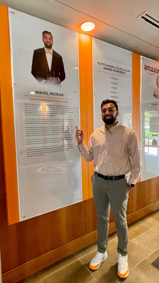 Love being back on campus representing the Haslam Young Alumni Board! #VFL <a href="/UTKnoxville/">UT Knoxville</a> <a href="/HaslamUT/">Haslam Business</a> <a href="/tennalum/">UT Knoxville Alumni</a> 🍊