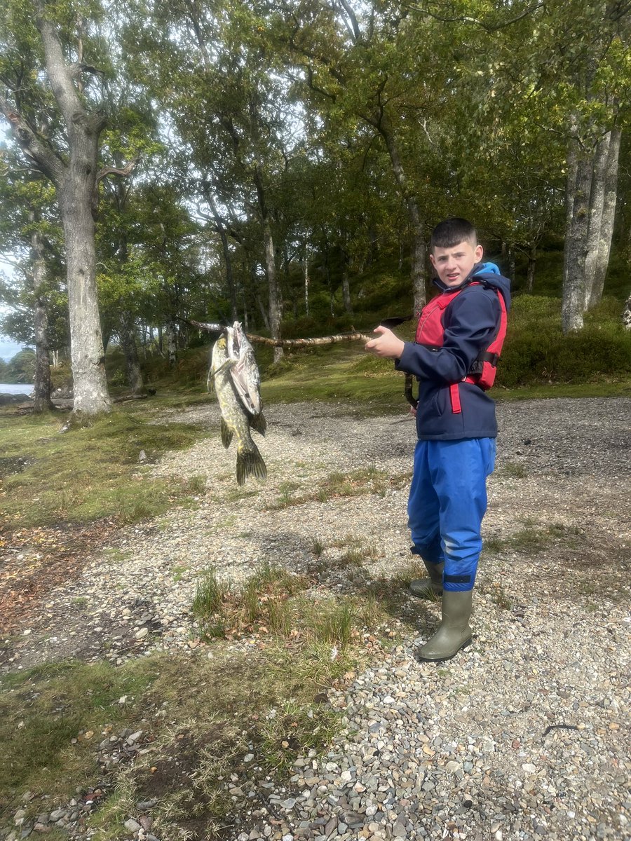 blairvadachLee's tweet image. Hot lunch on an island at Loch Lomond!  pasta not PIKE!! 
@GvsGlasgow 
@BlairvadachOEC 
@camstraddenps