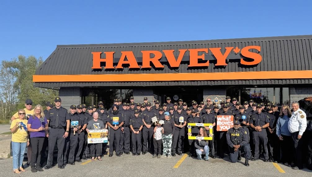 NorthSimcoeVS's tweet image. #HarveysOrillia kicks off Ride for Refuge month-long campaign in support of North Simcoe Victim Services! 🚴‍♀️💙 Launch event featured NSVS staff, board, RIDE committee, Harvey’s owner &amp;amp; current OPP Academy class. #ride25Orillia #NSVS #communitysupport