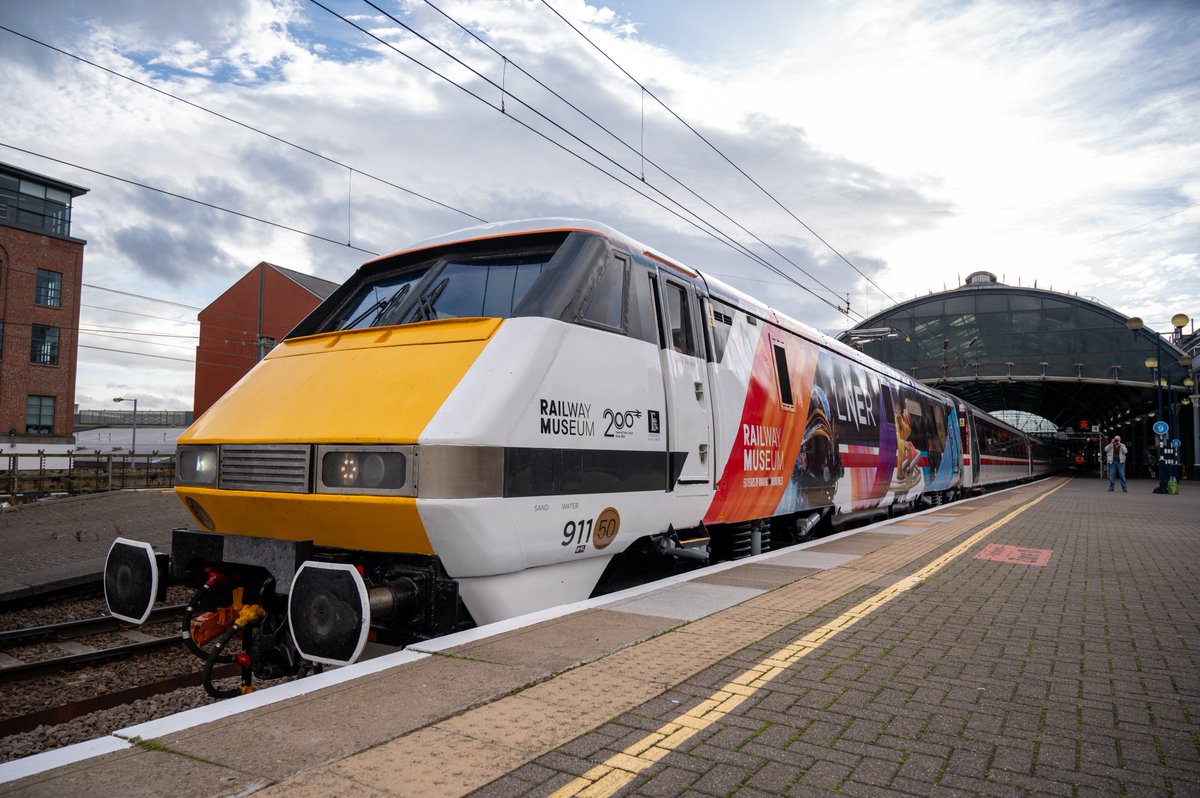 91150/91105 with set NL06 at Newcastle working 5Z91 1217 Neville Hill T&amp;R.S.M.D to Heaton T&amp;R.S.M.D.