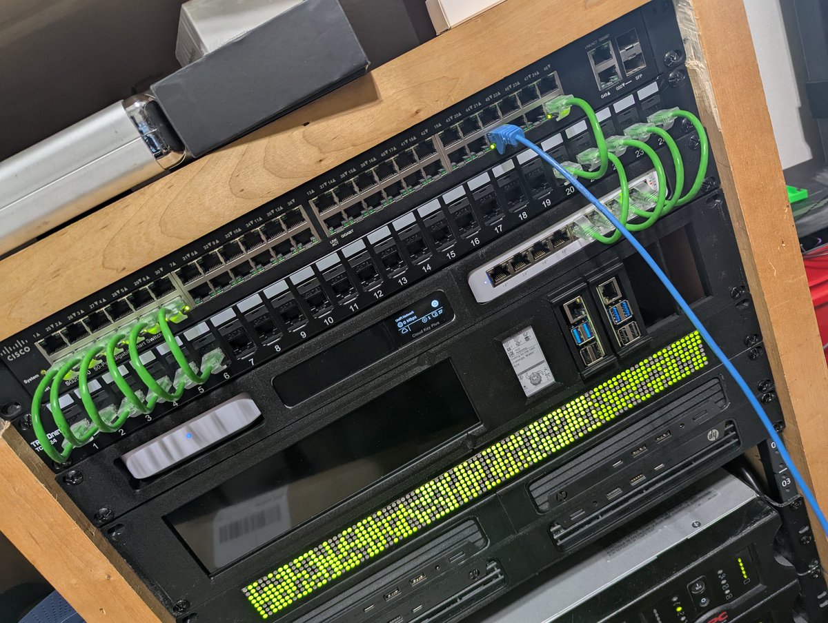 463n7_57's tweet image. Realized yesterday I kinda built my own dream machine #homelab