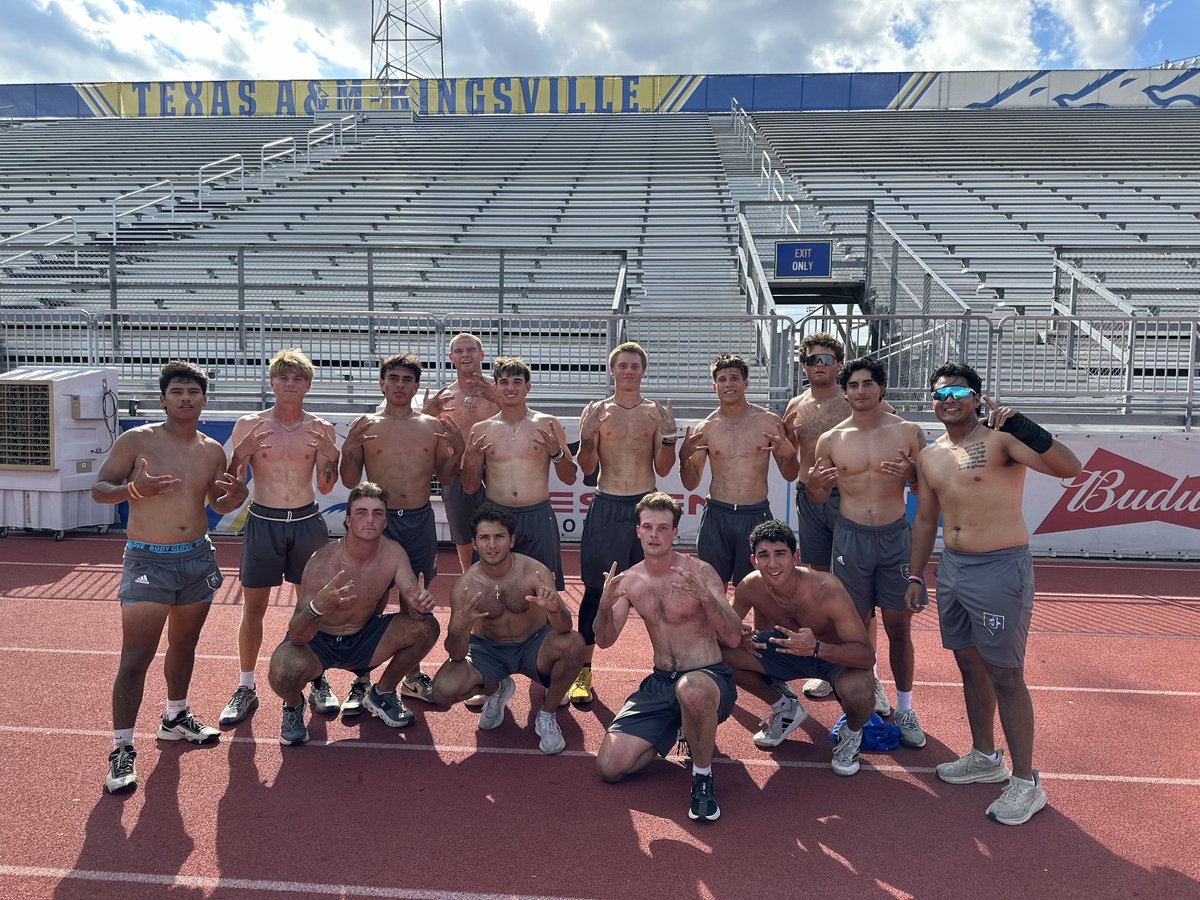 #BackThePack tweet media