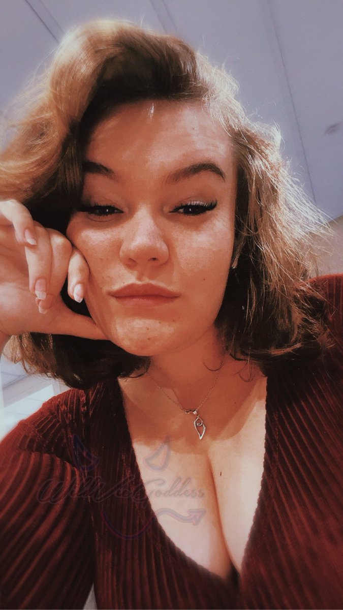 WildVicGoddess's tweet photo. Pathetic. Lurking, liking, stroking to my profile… yet your wallet stays shut. Embarrassing. Open up that wallet and let’s have some real fun😈 https://t.co/Ks5RGKd5Nl