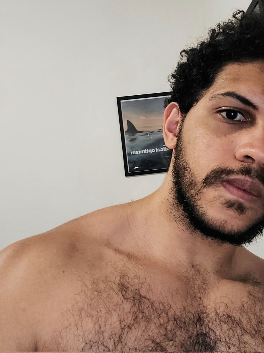 a dua lipa ali atrás pronta pra me oferecer ingresso com desconto